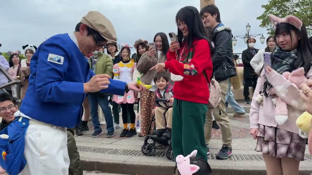 ファンカストしらすさんが清掃中に電話が鳴って仕方がない！！PART2