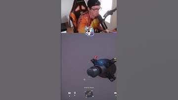 Pro R6 Player Tries Controller...