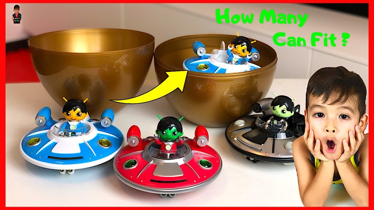 ryan's world spaceship