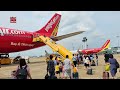 Hàng không Việt lao đao: Giá vé tăng sốc, huỷ chuyến hàng loạt, khách bay “đứng hình” phút chót!