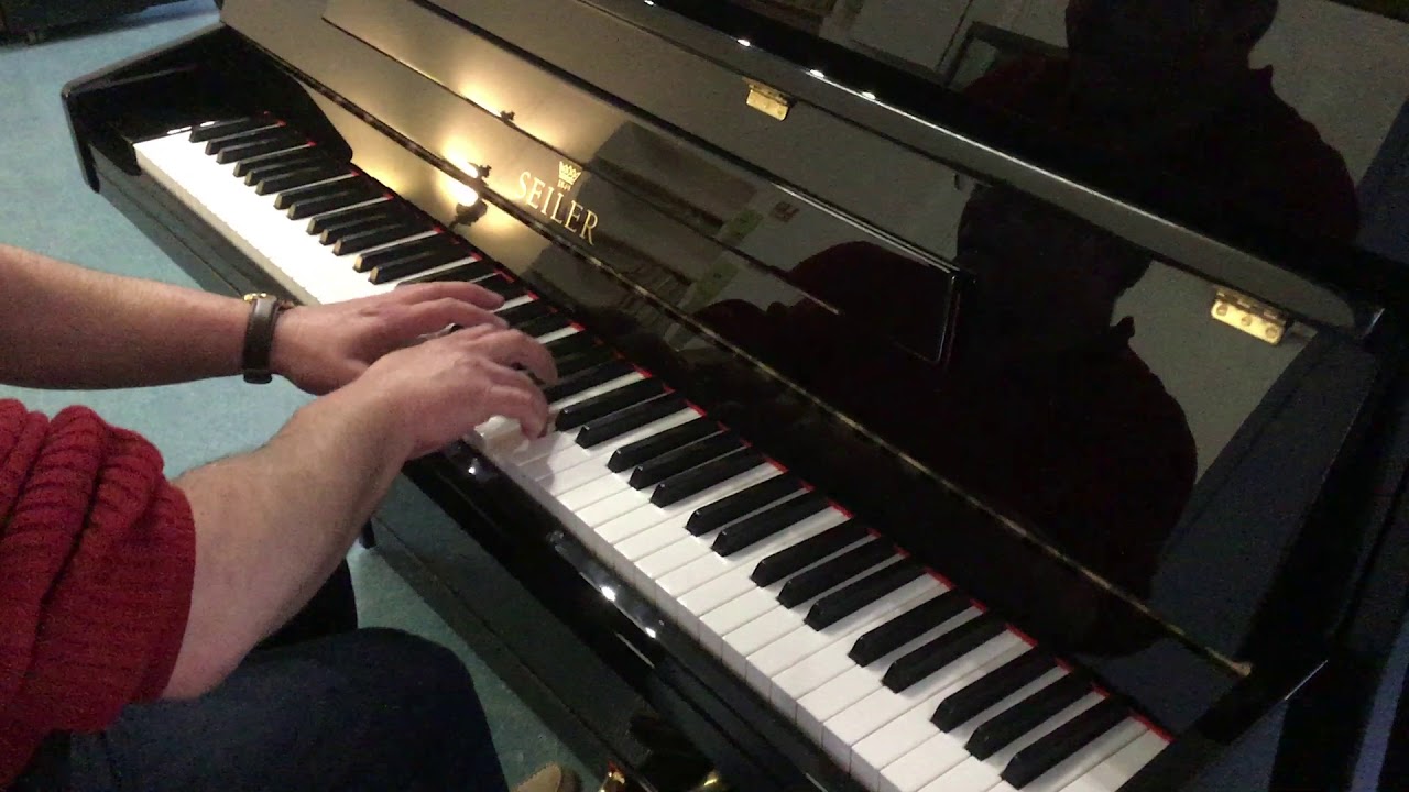 Piano Droit occasion SEILER 112 Noir Brillant(1)***EML PIANOS***