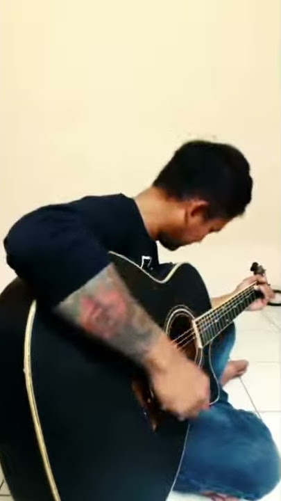 terendap laraku-naff  fery_uyeee cover