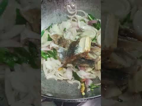 ఆంధ్ర spl..తాజా వంకాయలు ఎండుచేపల కూర 😋 #food #cooking yt shorts #megastar ⭐చిరు ❤️