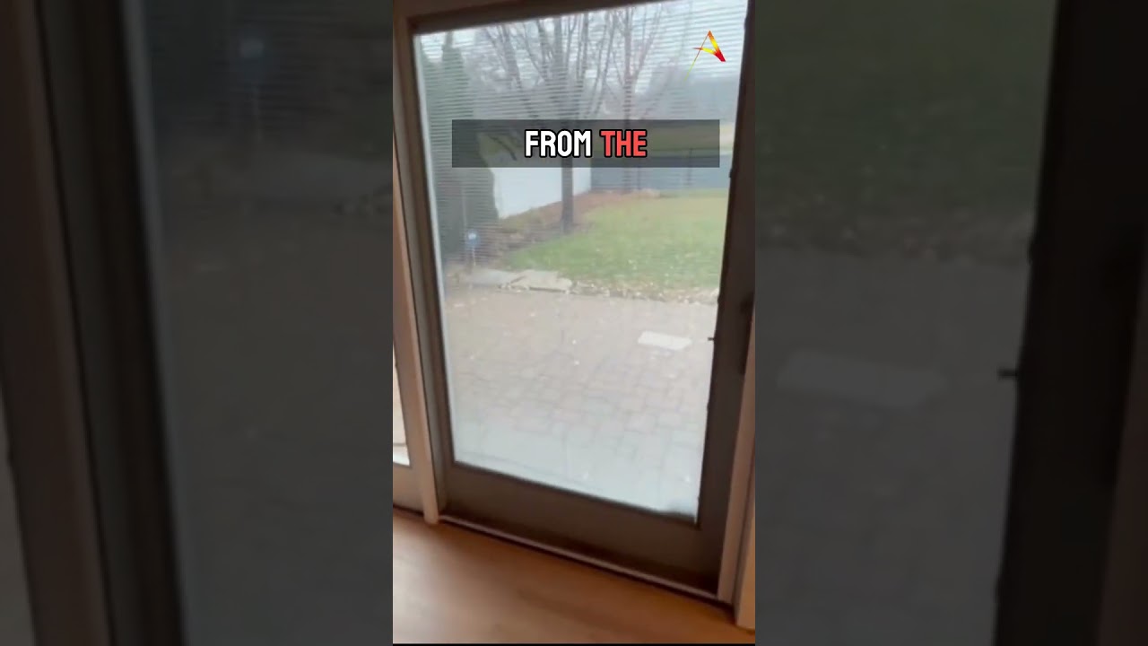 Effortless Retractable Screen Operation with 55" Long Pull!