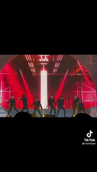 SKZ PERFORMING EXO “CALL ME BABY”