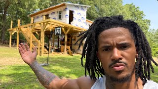 I’m Back! OnlyUpWes’s OffGrid Mega Cabin!