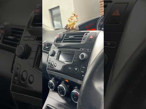 Toyota verso gets a head unit upgrade and reverse camera installed