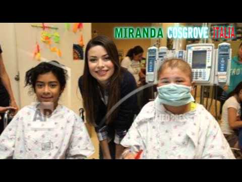 Miranda Cosgrove visita LAC+USC Medical Center 7/11/14