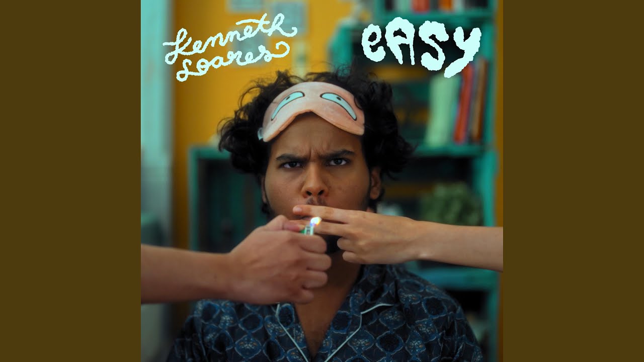 Obejrzyj Easy w YouTube Obejrzyj Easy w YouTube