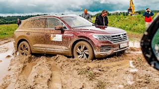 Топ-кроссоверы БЕСПОМОЩНЫ на бездорожье? Засадили Discovery, Touareg, Grand Cherokee и XC90