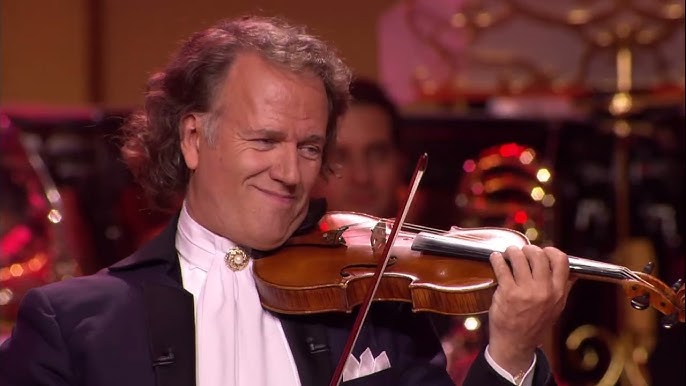 André Rieu está Ahora casi 80 Años y Cómo Vive es Triste - YouTube
