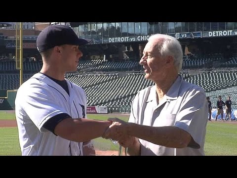 CWS@DET: McCann receives