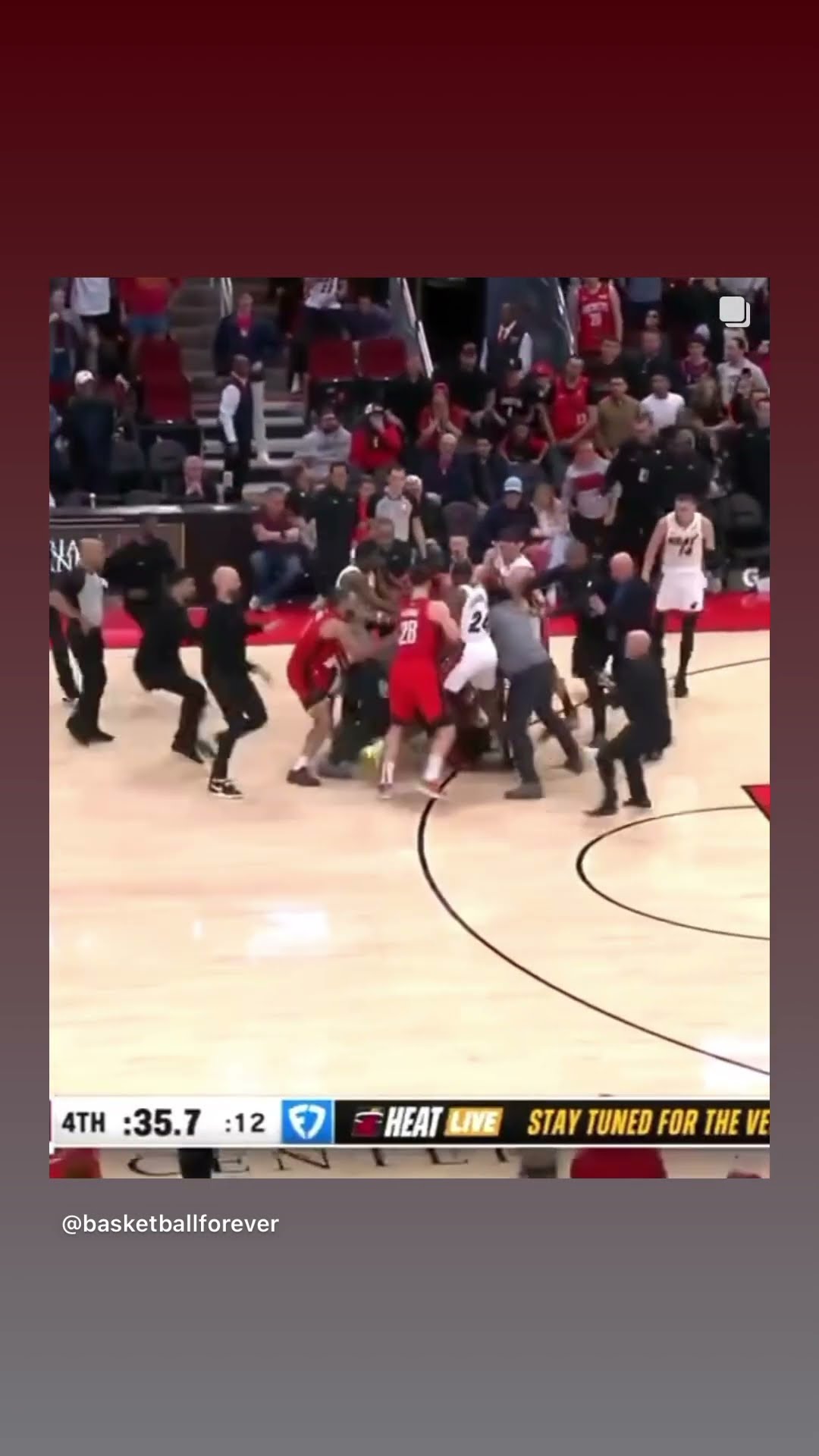Uh Oh #hoodnews #amenthompson #tylerherro #rockets #miamiheat #fight #basketball #omg #how #wow #wtf