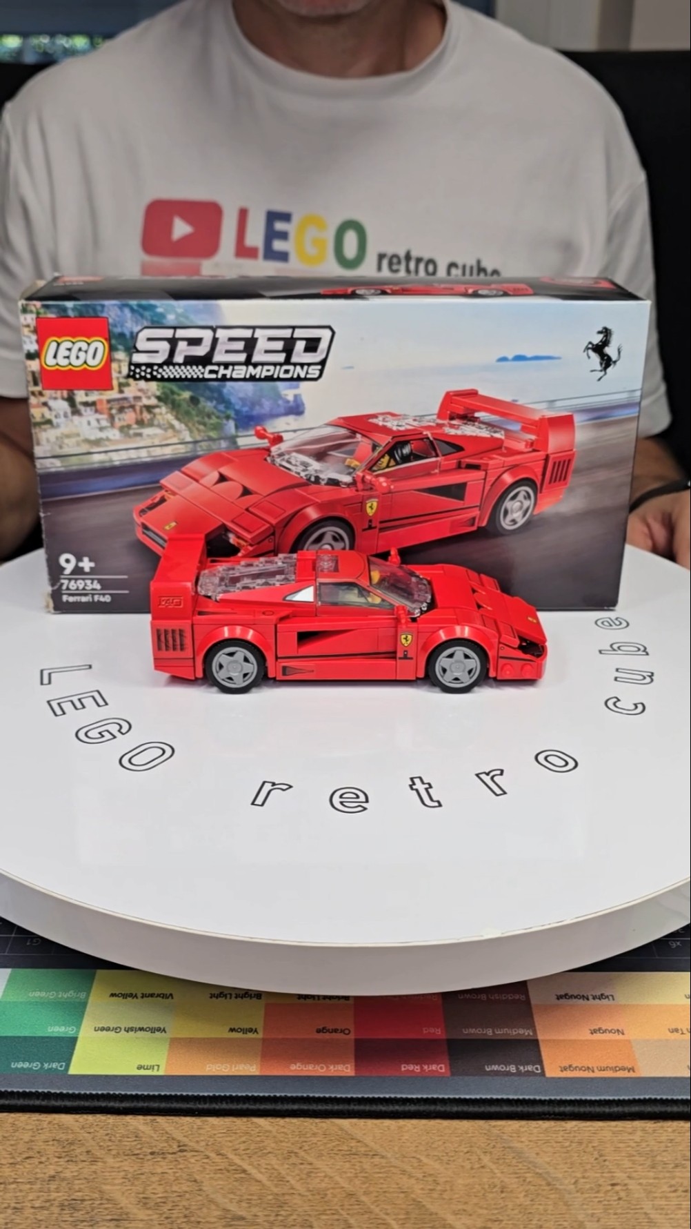 Lego 76934 Ferrari F40 with a box #lego #retrocube #ferrari #76934