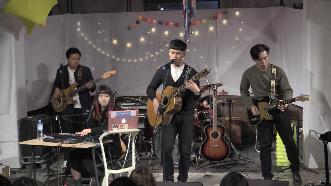 Watch 甜約翰 Sweet John-日晷 on YouTube Watch 甜約翰 Sweet John-日晷 on YouTube