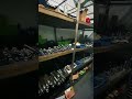 Small components with exquisite craftsmanship contribute to the consistent quality of our products.