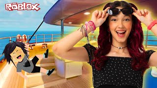 Roblox - MUDAMOS PARA UMA NOVA CASA EM UM BARCO | Luluca Games