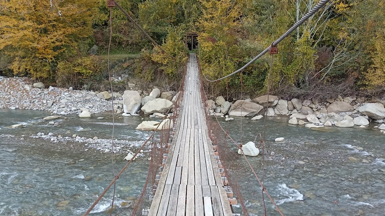 Аул Тхагапш Лазаревское- Начало перехожу Мост, знакомлюсь с жителями ищу дорогу к водопаду7.11.22