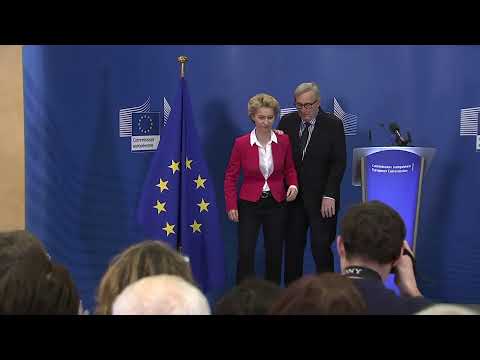 Video: Jean-Claude Juncker grynoji vertė: Wiki, vedęs, šeima, vestuvės, atlyginimas, broliai ir seserys