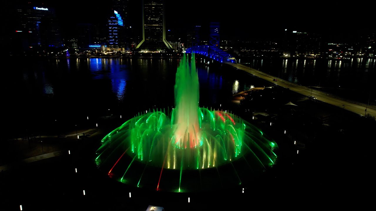 Live Friendship Fountain, Jacksonville - YouTube