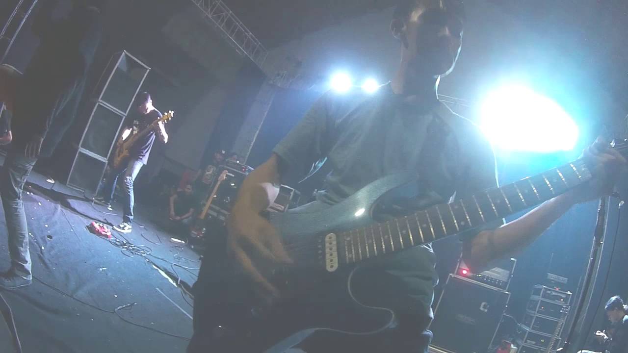 Predator (deathgrind) - Annihilation (live in Gondang Metalfest 2016) adlı videoyu YouTube'da izle Predator (deathgrind) - Annihilation (live in Gondang Metalfest 2016) adlı videoyu YouTube'da izle