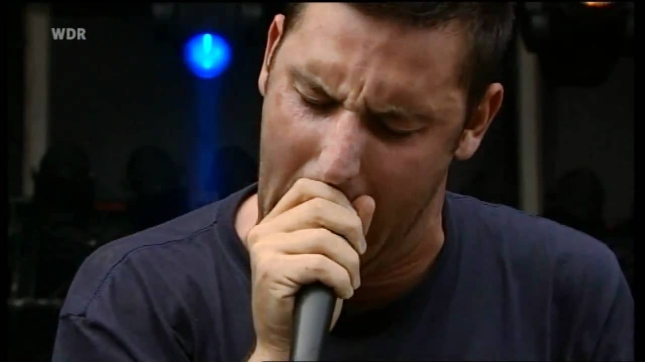 Parkway Drive - Carrion HD LIVE AREA4 2010