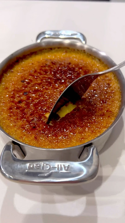 How to make Crème Brûlée 🇫🇷🥄 #CremeBrulee #Dessert #Recipe