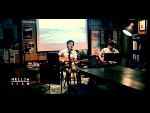 Coffee - 멜로우이어 Mellowyear ( @ Elliott's Chair. 20150613)