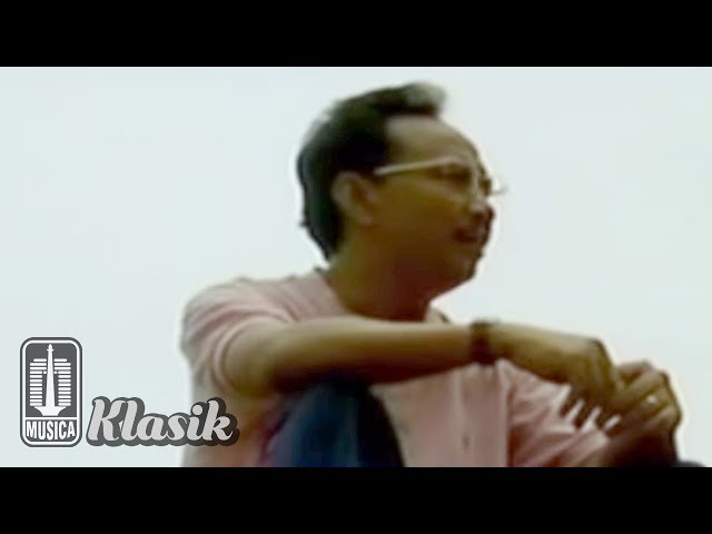 Ebiet G. Ade - Seraut Wajah (Official Karaoke Video) class=