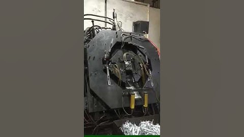 Multi slider die casting machine