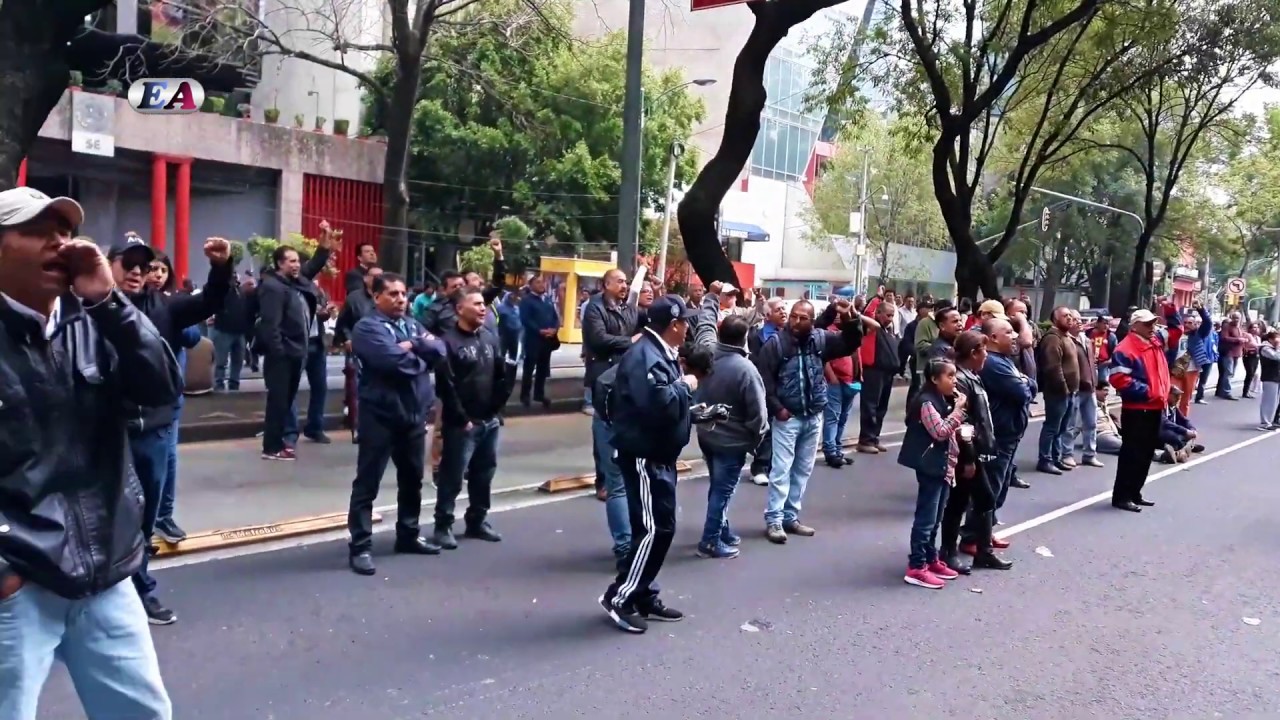 PLANTÓN DEL SME FRENTE AL SAE. NECESARIO CIERRE DE VIALIDAD manuel ritz