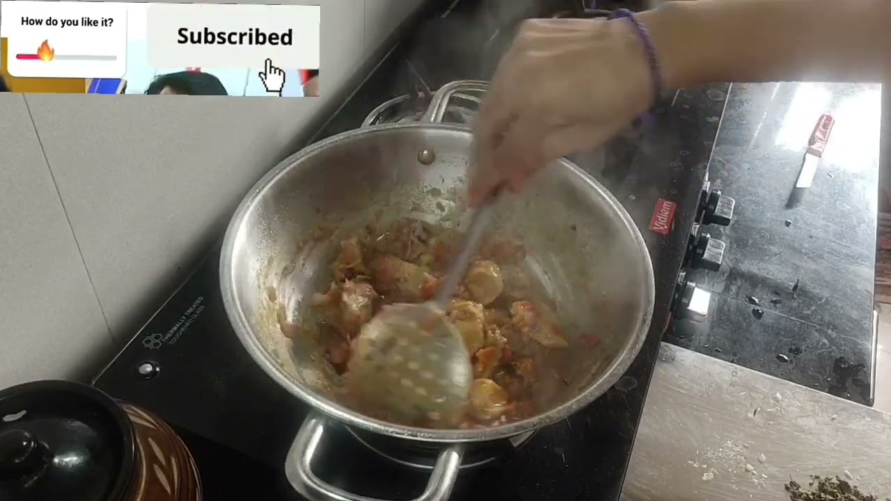 Tasty Pakistani Chicken Gravy and Omlet recipe 