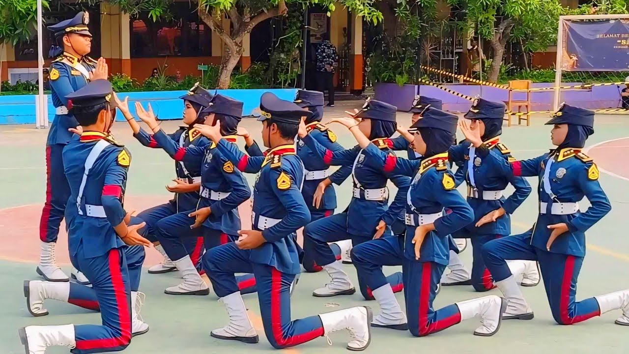 Sang Legenda Sunan Kalijaga! Penampilan Paskibra SMPN 1 Sukawangi Bekasi | LKBB LASATRA 2024