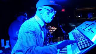 Ralphe Armstrong Trio featuring an insane Gerard Gibbs keyboard solo