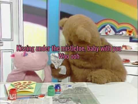 Loving Caliber feat. Emmi - Kissing Under The Mistletoe (Lyrics on screen)