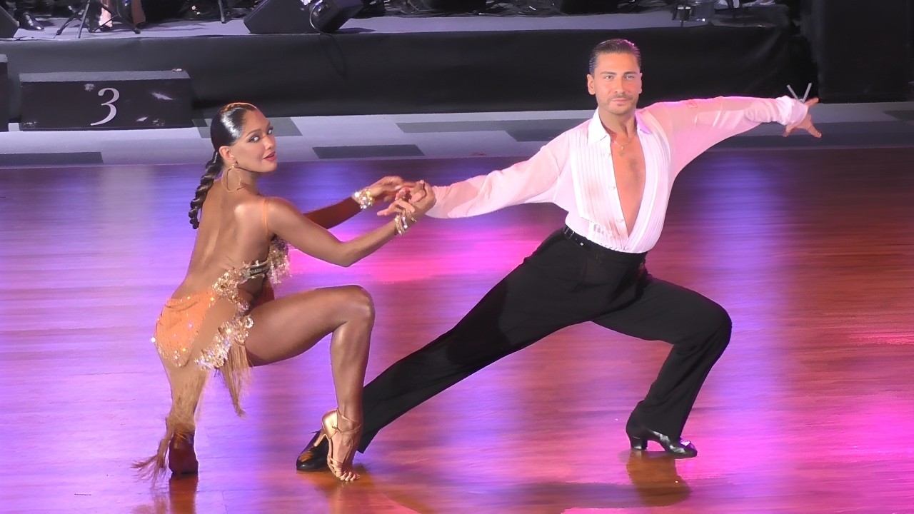 Презентация и Финал = Профессионалы, Латина = Crystal Ball 2025