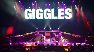 Giggles Live - Love Letters, What Goes Around - Freestyle Extravaganza 2019 Radio City Music Hall.