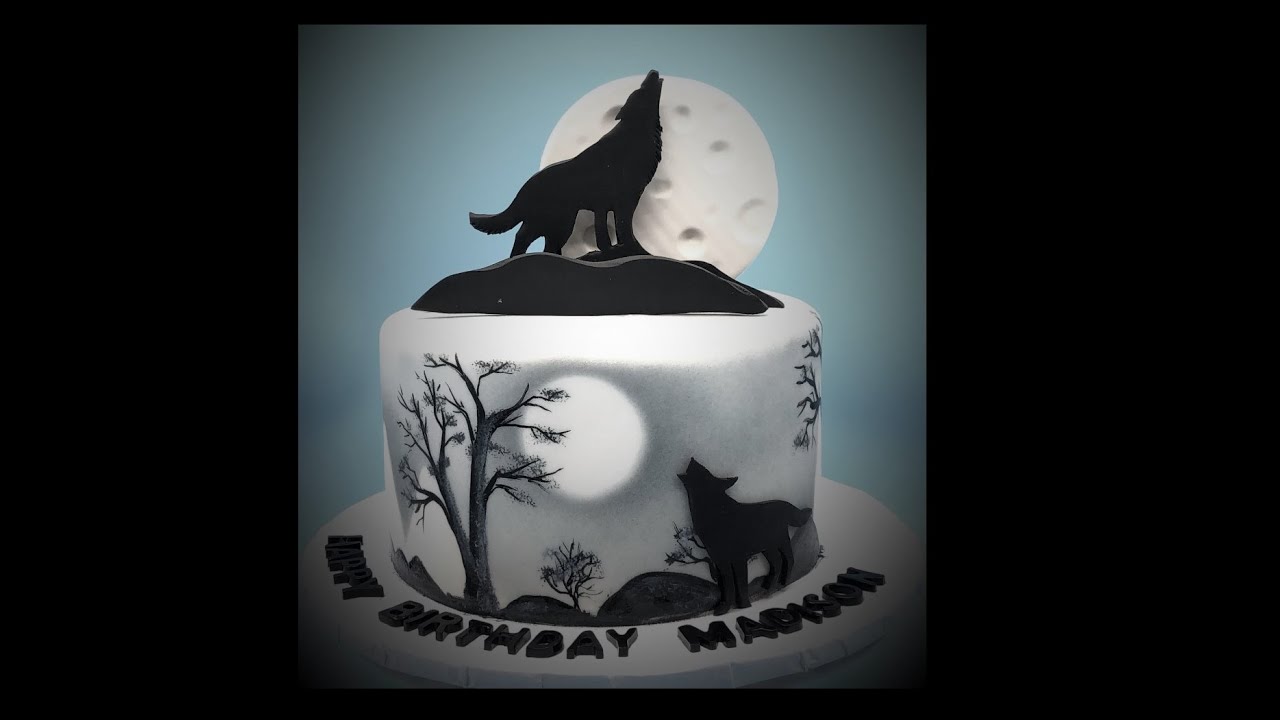 Howling Wolf Cake🐺🌗. Pastel De Lobo