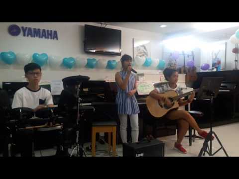 อิ่มอุ่น cover