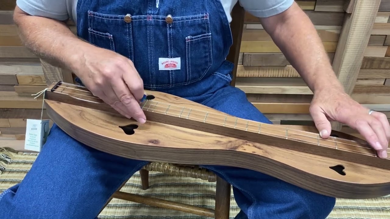 4FHWW - 4 String, Flathead, Hourglass, with Walnut back, sides and