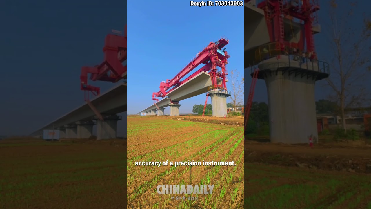 Amazing China high-speed rail bridge erection