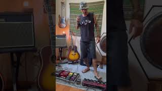 Pedal Loop station RC50 e pedais de efeito na voz. Esse é o Parafernalhas Experimental!!!!….