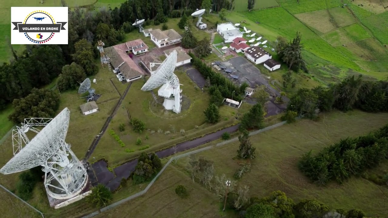 VOLANDO EN DRONE 4K - CHOCONTA Y SUS ANTENAS