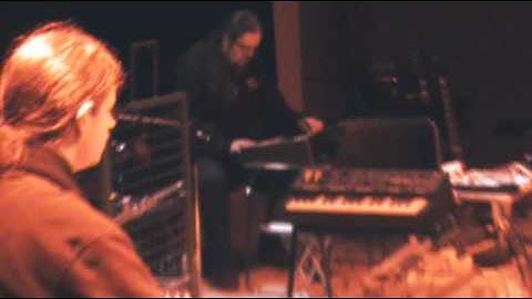 Quadelectronic 33: Jez, Willow, Jim