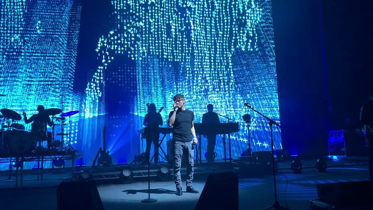 ⁣a-ha - The Swing of Things (live @ Crocus City Hall, Moscow; 22.11.2019)