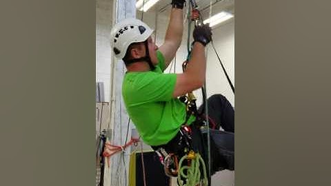 Ascending with the totem in Plaquette mode