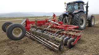 Bir Saatte 120 Dekar Toprak İşleme - New Holland T7070