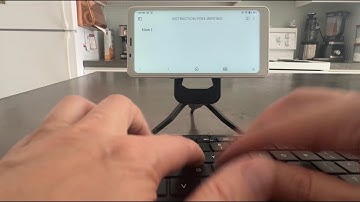 Distraction-free writing with the Boox Palma & Bluetooth keyboard. Cheaper than FreeWrite / BYOK.