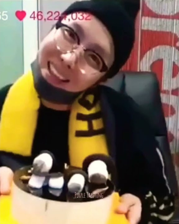 Aww Jhope 😗😘😘Singing happy birthday to him💜 #BTS #Jhope #btsshorts #bangtantv