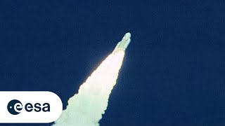 Ariane 504 V119 / XMM J+6 (ESA archive - December 1999)
